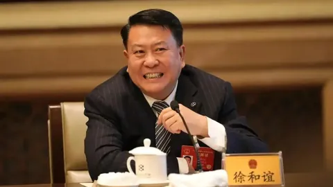 体育品牌联名游戏发布，玩家热议新玩法